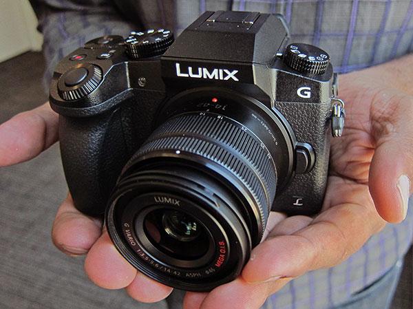 Panasonic LUMIX G7 DSLR Camera 4K Video
