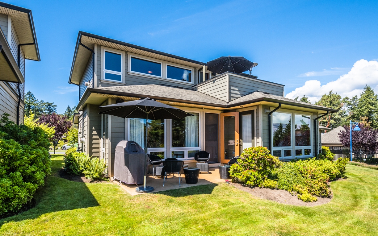 Awesome real estate listing photos - 26-3650 citadel pl