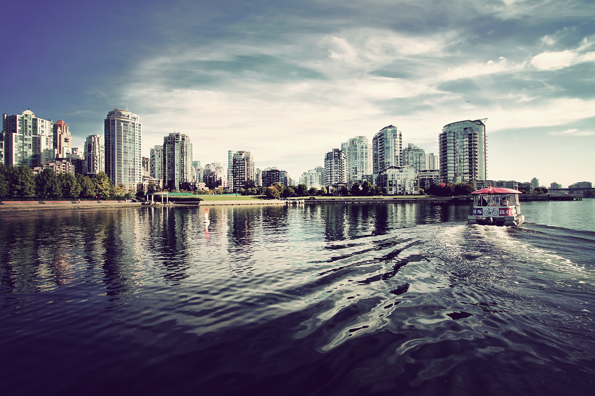 False Creek Aquabus, Vancouver BC - Photo by LocalPix.ca