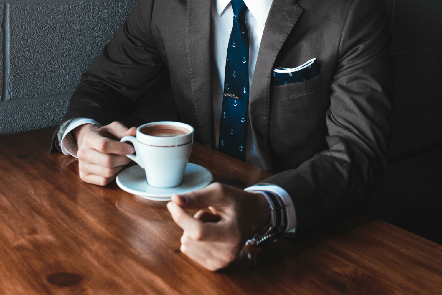 If you receive only 2 Influenced Visitors every month, your spider web should be able to convert them into leads with ease.
